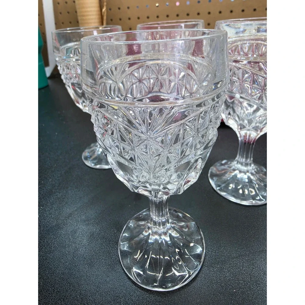 Crystal d'Adriana Luna 6oz Wine Glasses Set of 4 Lead Crystal Cut Glass Vintage